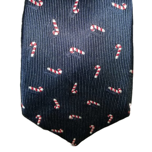 Christmas Candy Kane Tie Pre Tied - Picture 2 of 4